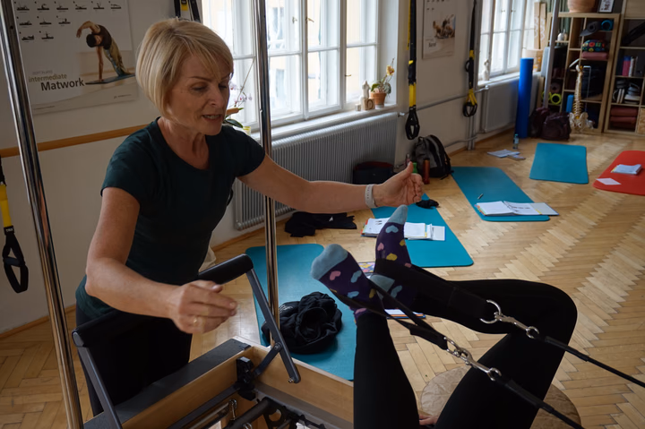 Schülerin Pilatesausbildung Telfs Reforemr