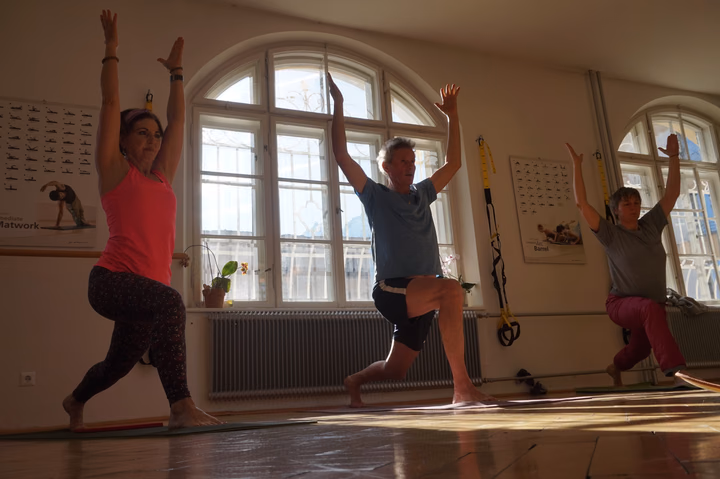 Pilates und Meditation mit Maria 